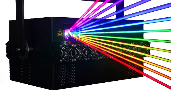 Lasershow-Projektor RRGBB mit 20Watt und nur 0,3 mrad 